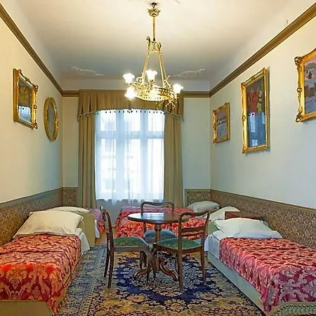 Hotel Metropolitan 3*